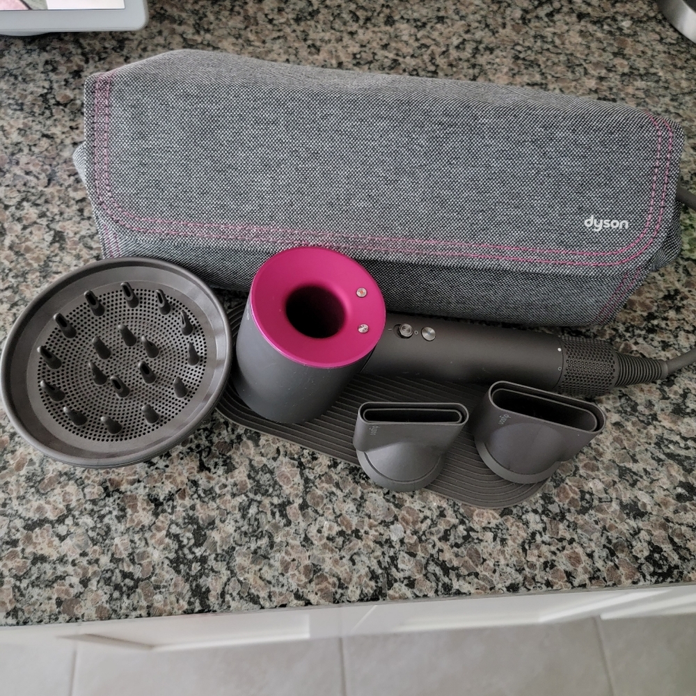 Sold on ebay Dyson Supersonic Hair Dryer Complete Set